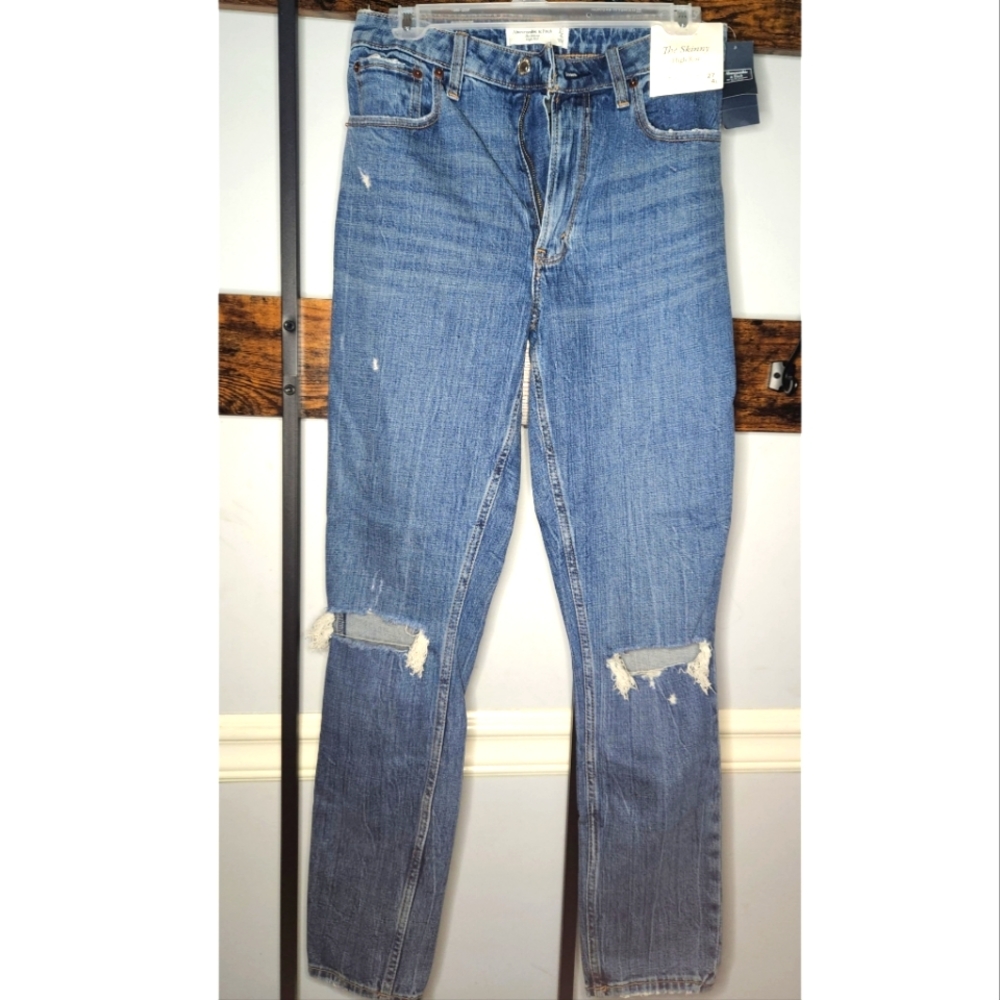 New with tags Abercrombie and Fitch jeans